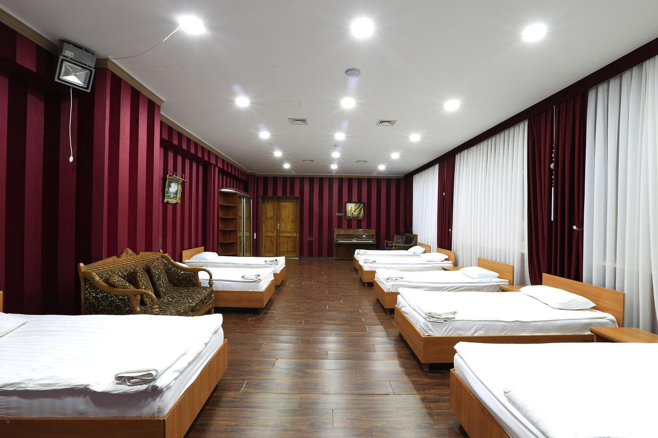 Hostel Raddus-Jss Tashkent Ngoại thất bức ảnh